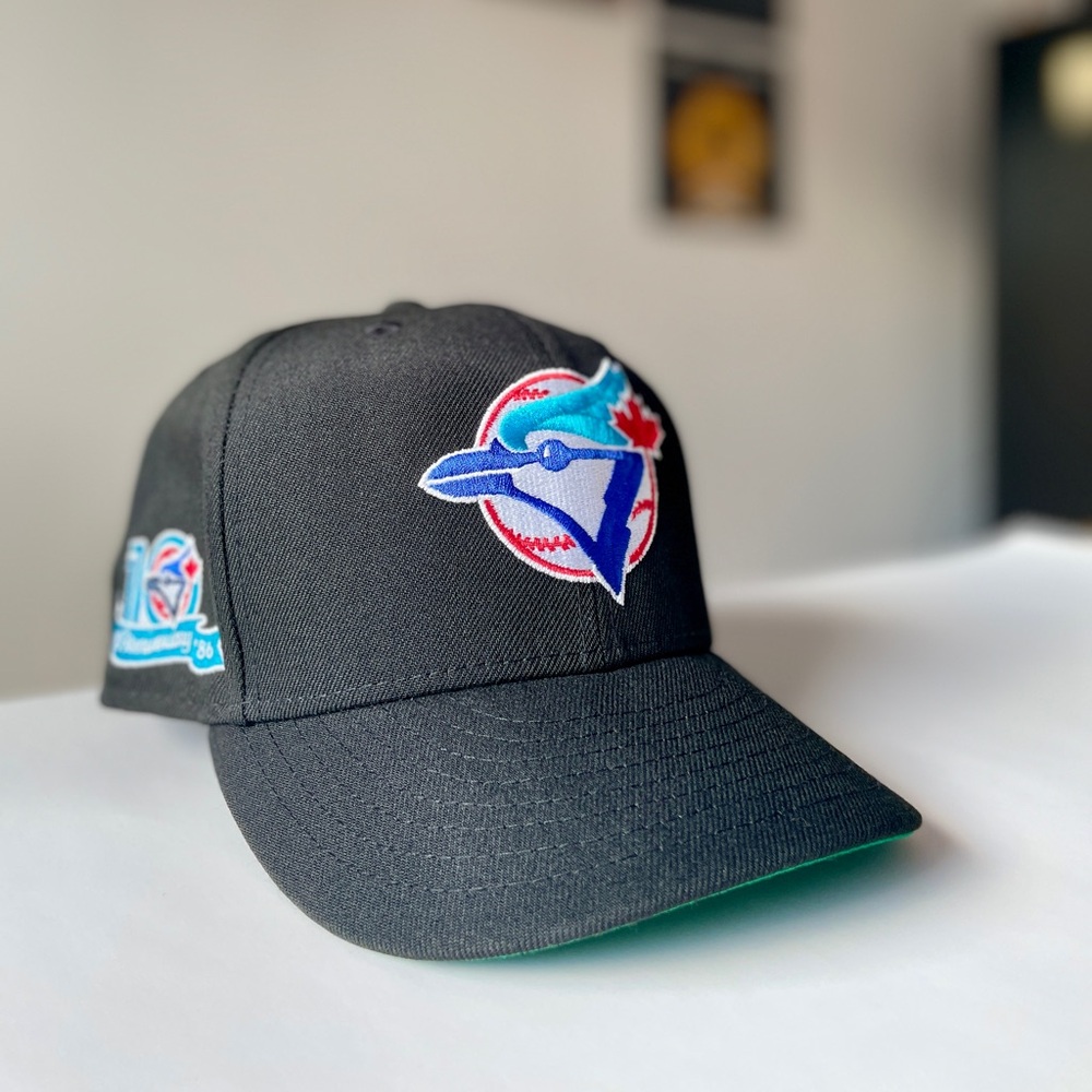 Sold Out Toronto Blue Jays Hat Club OG Black Dome 59FIFTY Fitted Cap